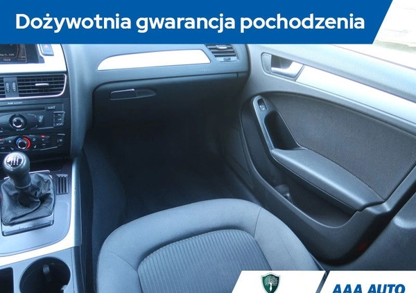 Audi A4 cena 27000 przebieg: 249969, rok produkcji 2008 z Bartoszyce małe 137